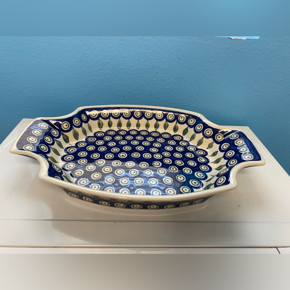 Blue and Cream Patterned Casserole Dish. Handmade in Poland.NWOT.